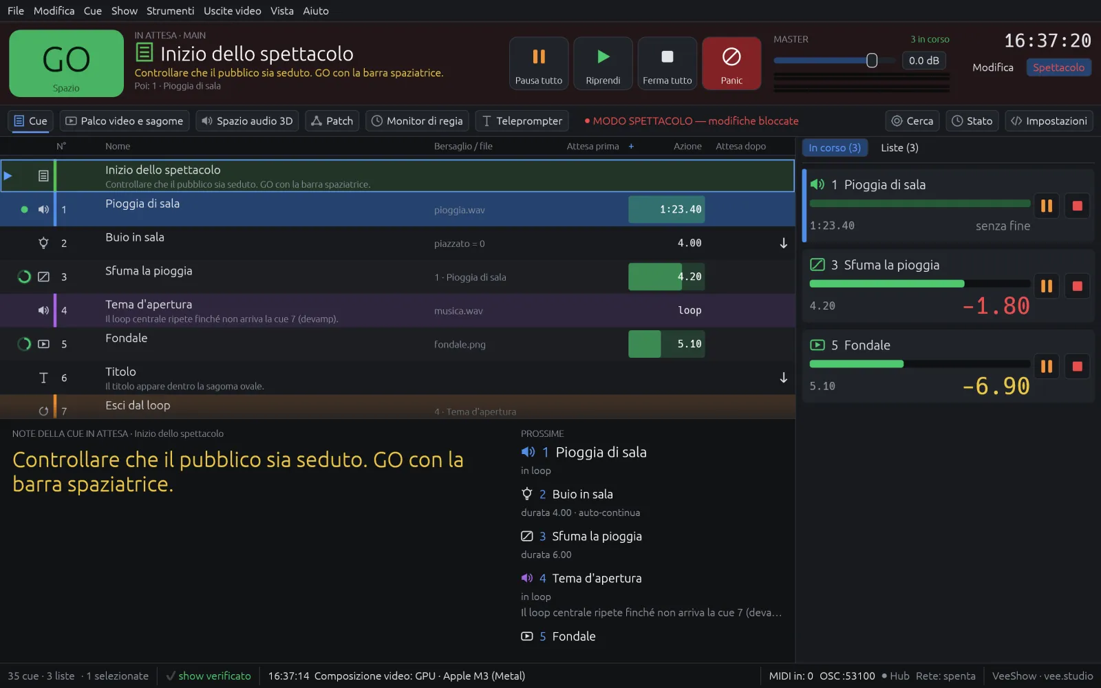 VeeShow in modo Spettacolo: la cue in attesa con le note grandi, le cue successive e le cue in corso con il tempo rimanente